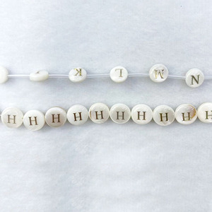 Cabochons อุปกรณ์เครื่องประดับเริ่มแรกปี SP4233,ลูกปัดทรงกลมใส่เหรียญทรงเหรียญตัวอักษรตัวอักษร26ตัวอักษรสีขาวสัญลักษณ์จักรราศี - Product Image 3