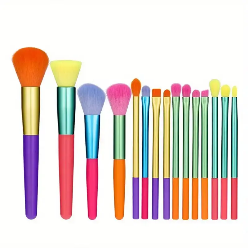 Groothandel Kleurrijke 15 Stuks Multicolor Professionele Kabuki Candy Sweet Custom Logo Private Label Wimper Oogschaduw Make-Up Brush Set