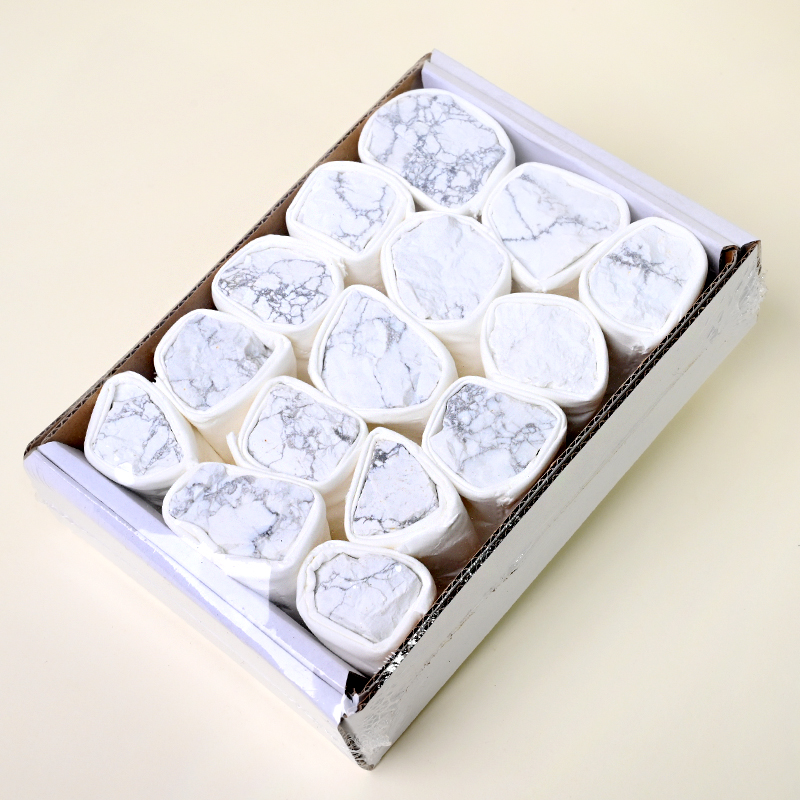 howlite