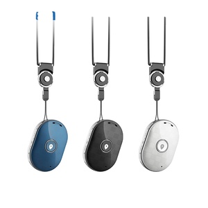 <strong>Q60</strong> Model Real Time Positioning Cat <strong>tracker</strong> Mini Gps <strong>tracker</strong> for Pet Cat Small Size Ant Lost Remote Control Sos Button - Product Image 1