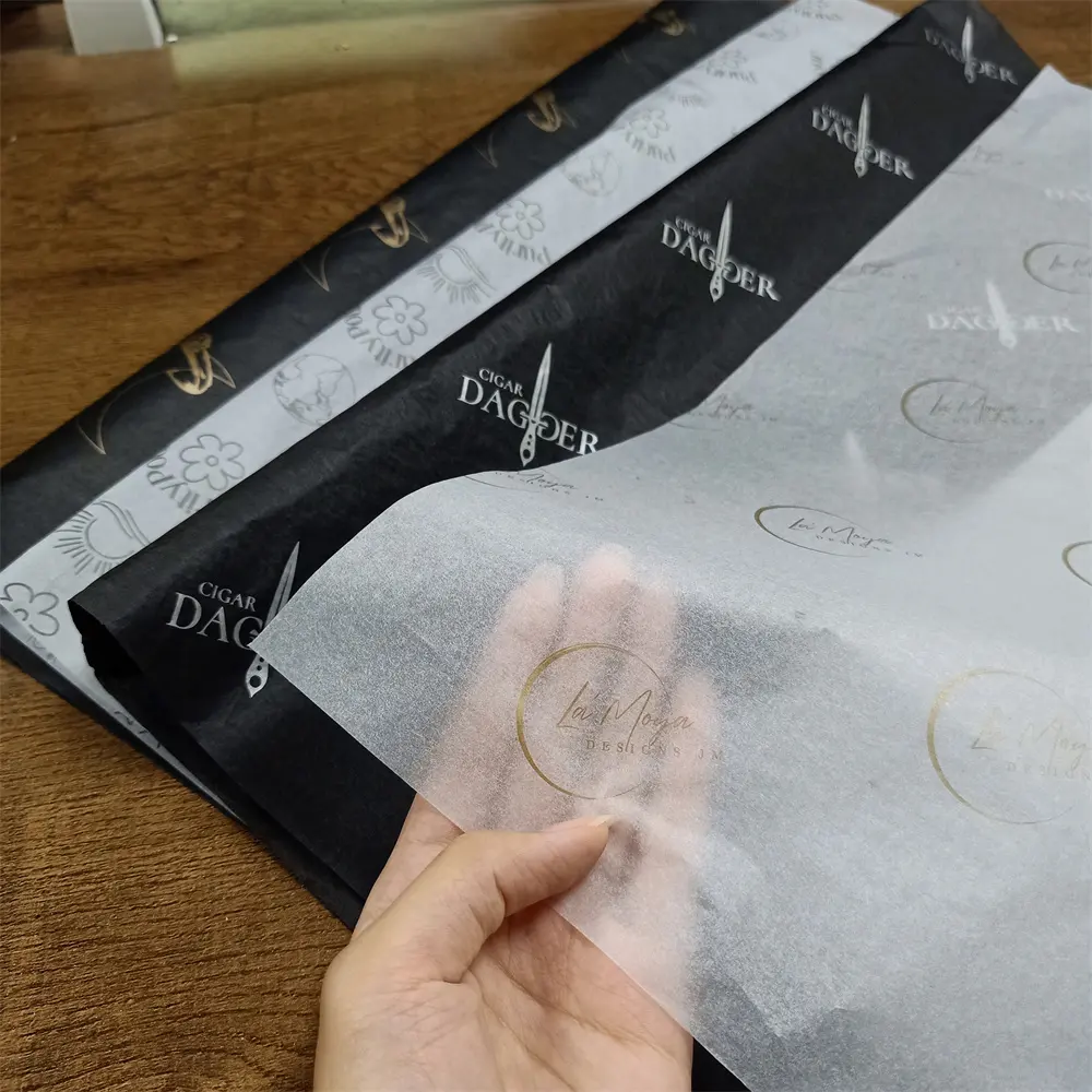 Papel de embalagem personalizado Papel de embrulho de tecido para produtos Papel de tecido para embalagem de roupas com nome da empresa