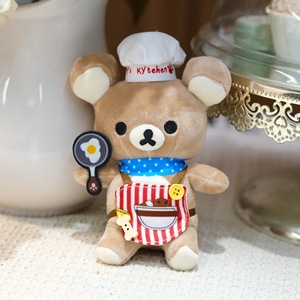 新款可爱4英寸<span class=keywords><strong>Rilakkuma</strong></span>毛绒动物批发著名卡通人物毛绒钥匙扣玩具爪机娃娃