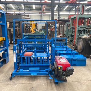 Máquina para hacer bloques de hormigón movibles a la venta Máquina para hacer bloques diésel móvil manual pequeña en Zambia - Product Image 1