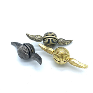 Novacross mới <span class=keywords><strong>Fidget</strong></span> <span class=keywords><strong>Spinner</strong></span> chống căng thẳng <span class=keywords><strong>Fidget</strong></span> Đồ chơi ngón tay năng động con quay hồi chuyển căng thẳng lo lắng ADHD cứu trợ <span class=keywords><strong>Fidget</strong></span> Đồ chơi - Product Image 3