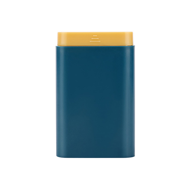 Bleu foncé