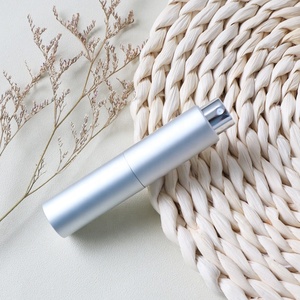 Ebetter toptan Mini boyutu yuvarlak şekil 5ml mavi siyah gümüş kırmızı doldurulabilir büküm up alüminyum parfüm Atomizer - Product Image 3