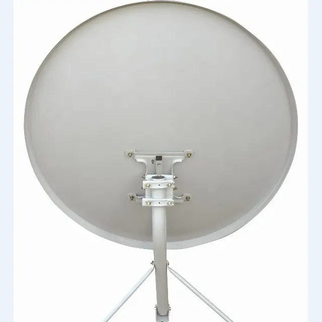 Antena do prato de satélite colorido e da antena da tira ku