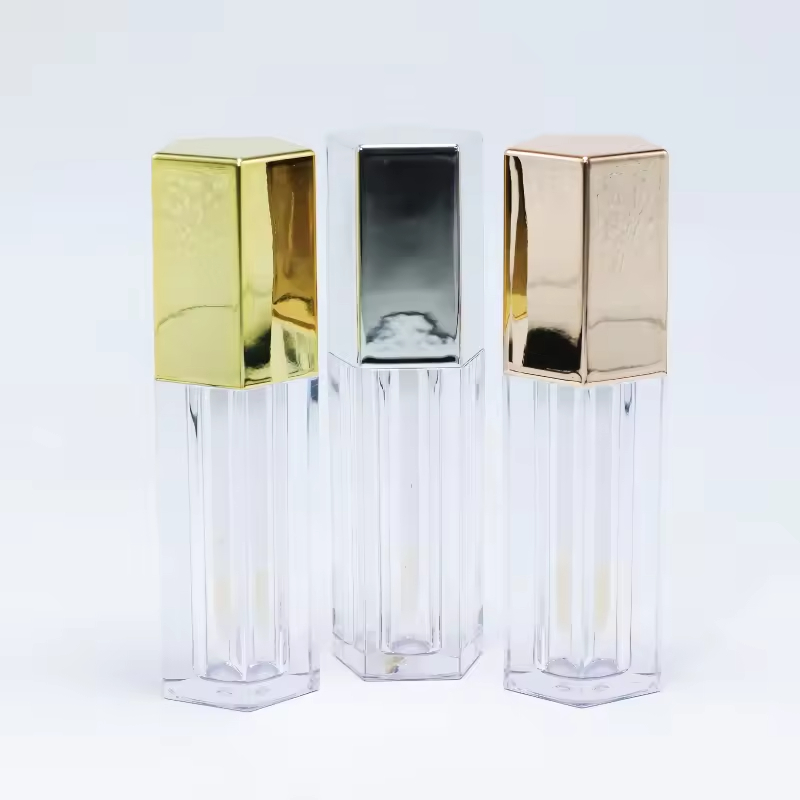 Tube à bouchon doré