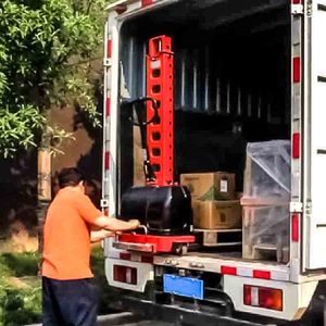 Apilador de paletas de batería de uso de carga y descarga de fábrica, apilador de carga automática completamente eléctrico de 500kg, carretilla elevadora montada en camión - Product Image 2