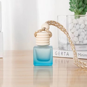 ขวดแก้วกระจายน้ำหอมขนาด8มล. 10มล. ทรงสี่เหลี่ยมสีสันสดใสขนาด5มล. - Product Image 4