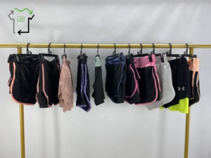 女性フィットネスヨガウェアトップショーツパンツボール混合古着ベール中古ファッションアイテム英国から