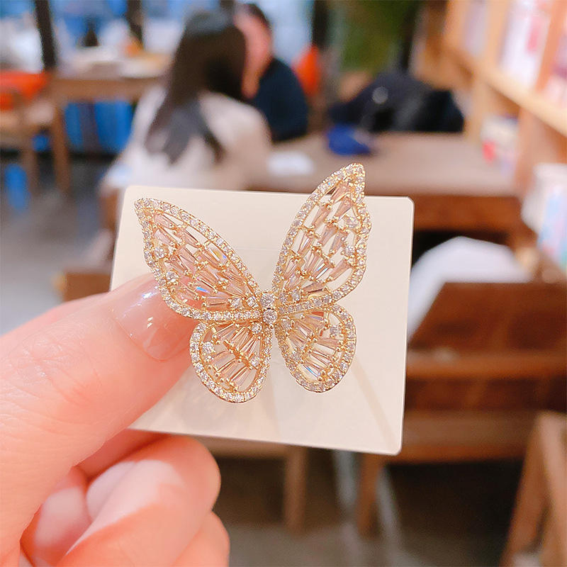 แหวนชุบทองด้วยหินสีชมพู