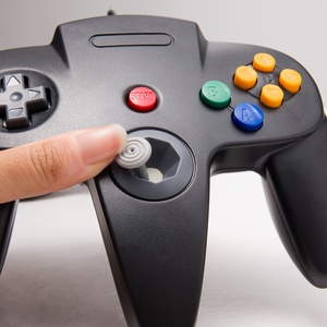 振動有線N64ゲームパッドジョイパッドMac & PC互換ゲームジョイスティックモーター付きすべてのゲームコントローラー用
