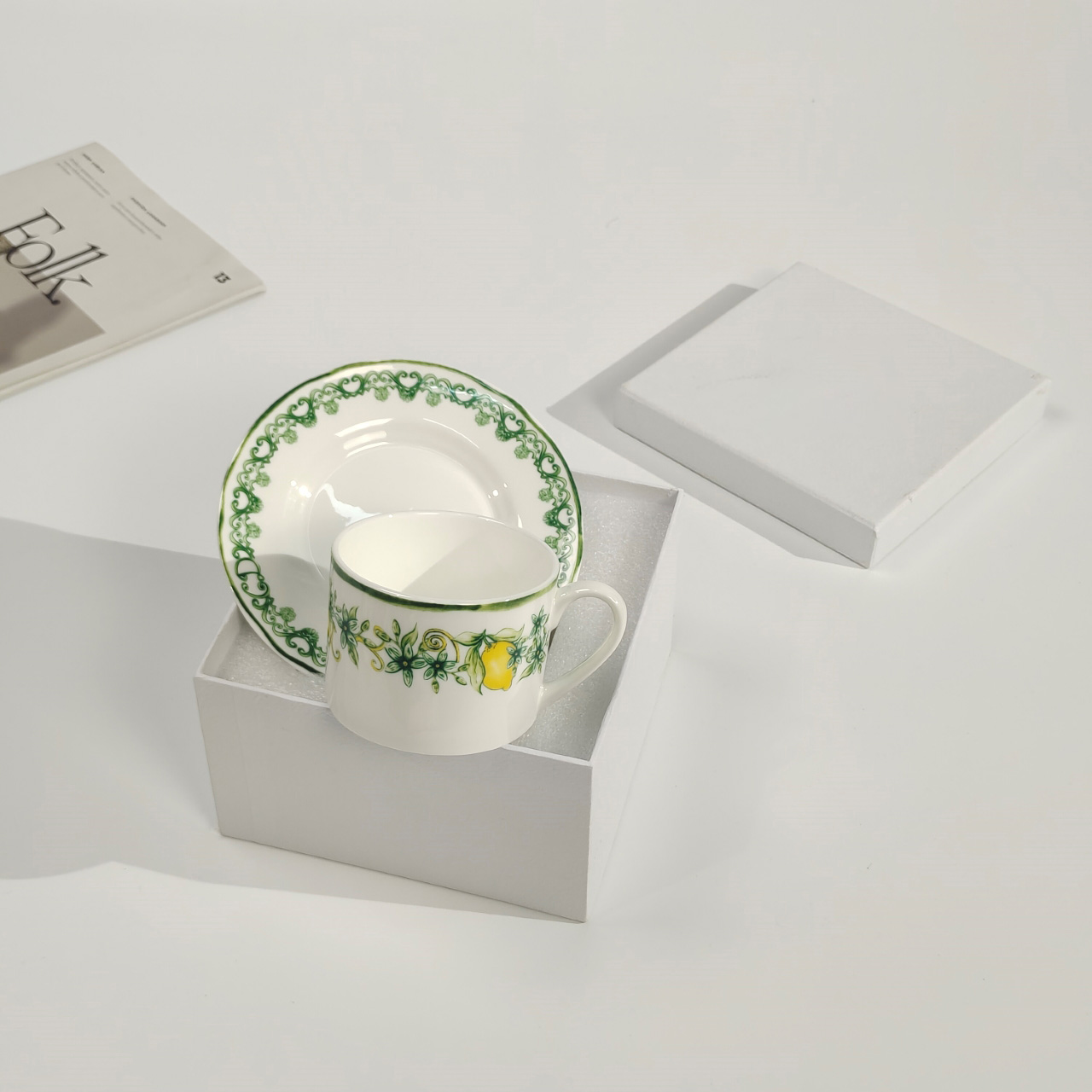 cup and saucer