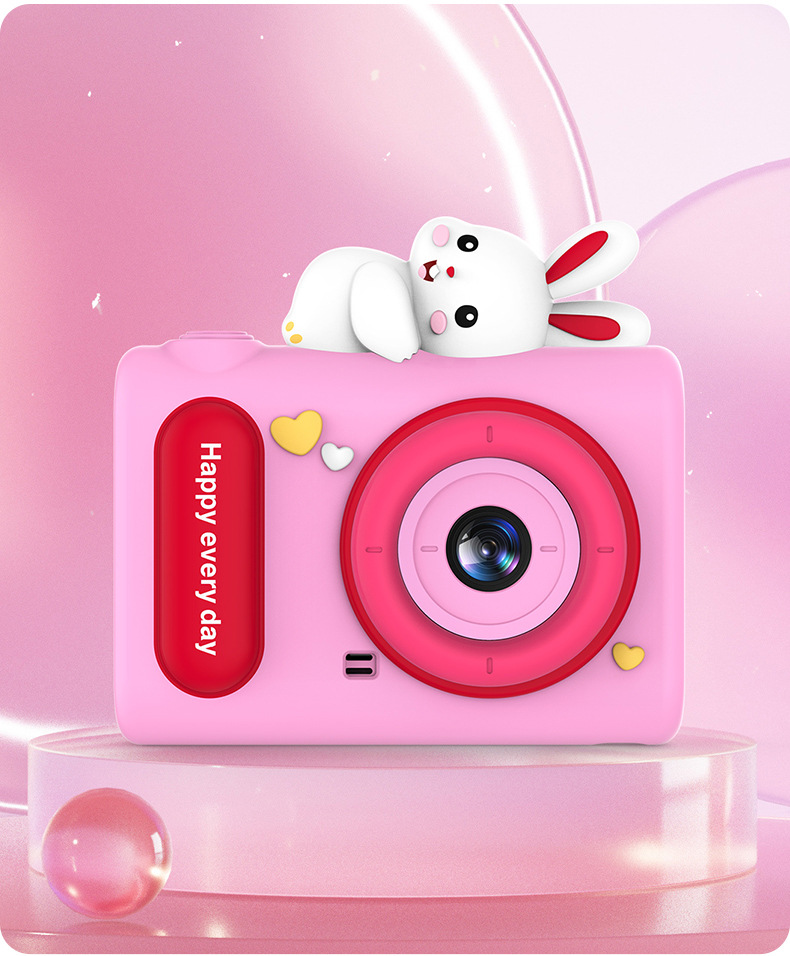 H05 Pink Rabbit est livré en standard avec une carte de 32 Go U