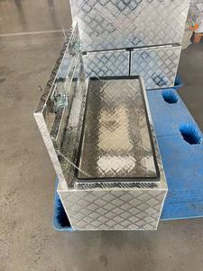 防水拖车储物盒皮卡储物盒重型铝制工具箱带锁和钥匙 - Product Image 3