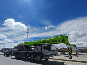 Reliable Heavy Duty High Lifting Capacity 55 Ton <strong>Material</strong> Handling Truck <strong>Crane</strong> for Large Scale Projects - Product Image 6