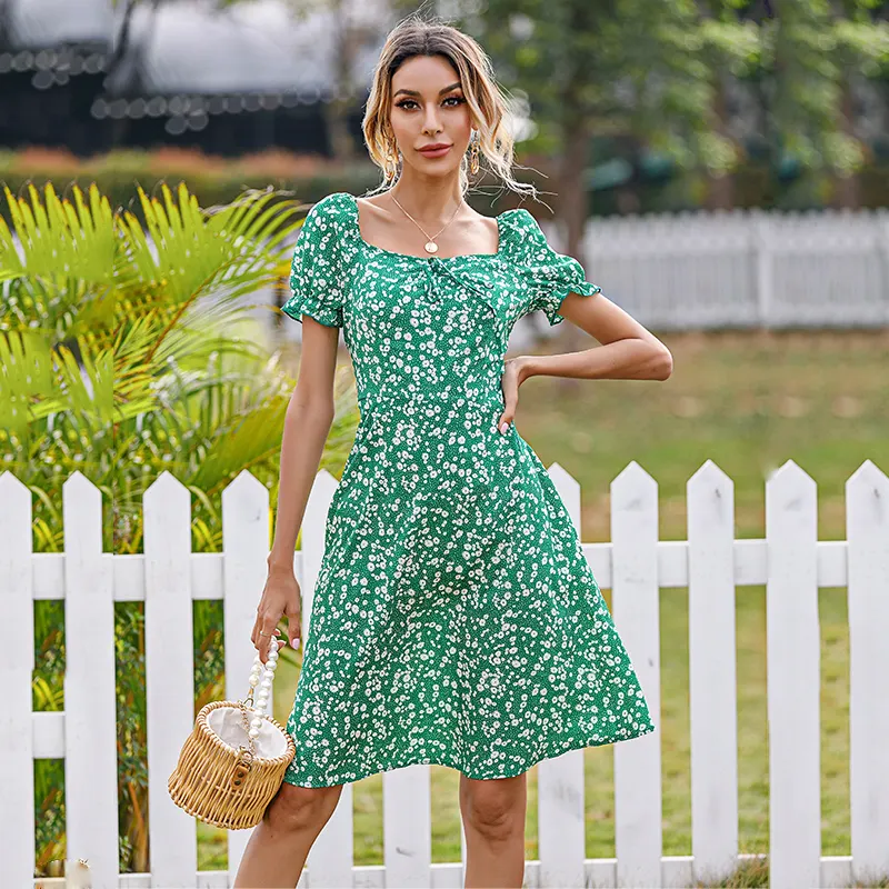 Mulheres Vestuário Urbano Casual Vestido Mulheres Vestuário Roupa Por Atacado Coréia e China Estilo Floral Impressão Sem Encosto 100% Poliéster Verde