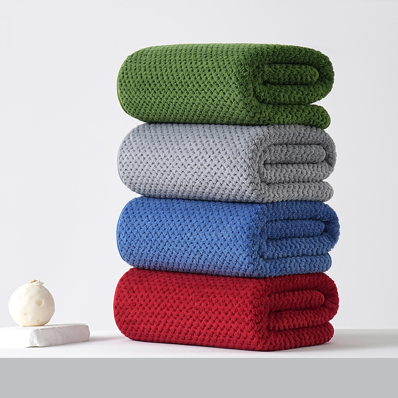 Vert foncé + gris + bleu marine + bordeaux