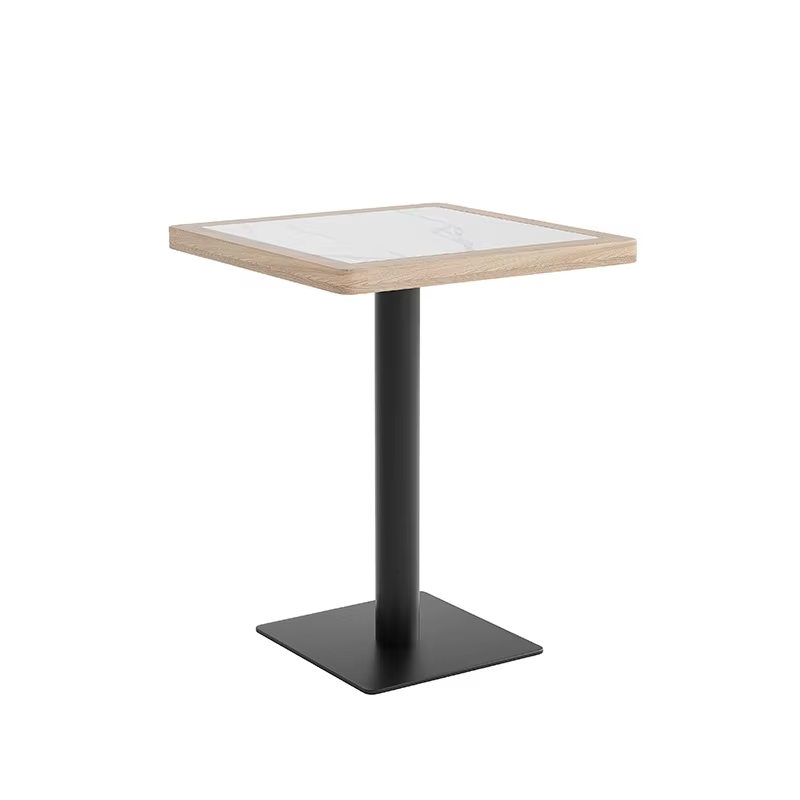 Table carrée