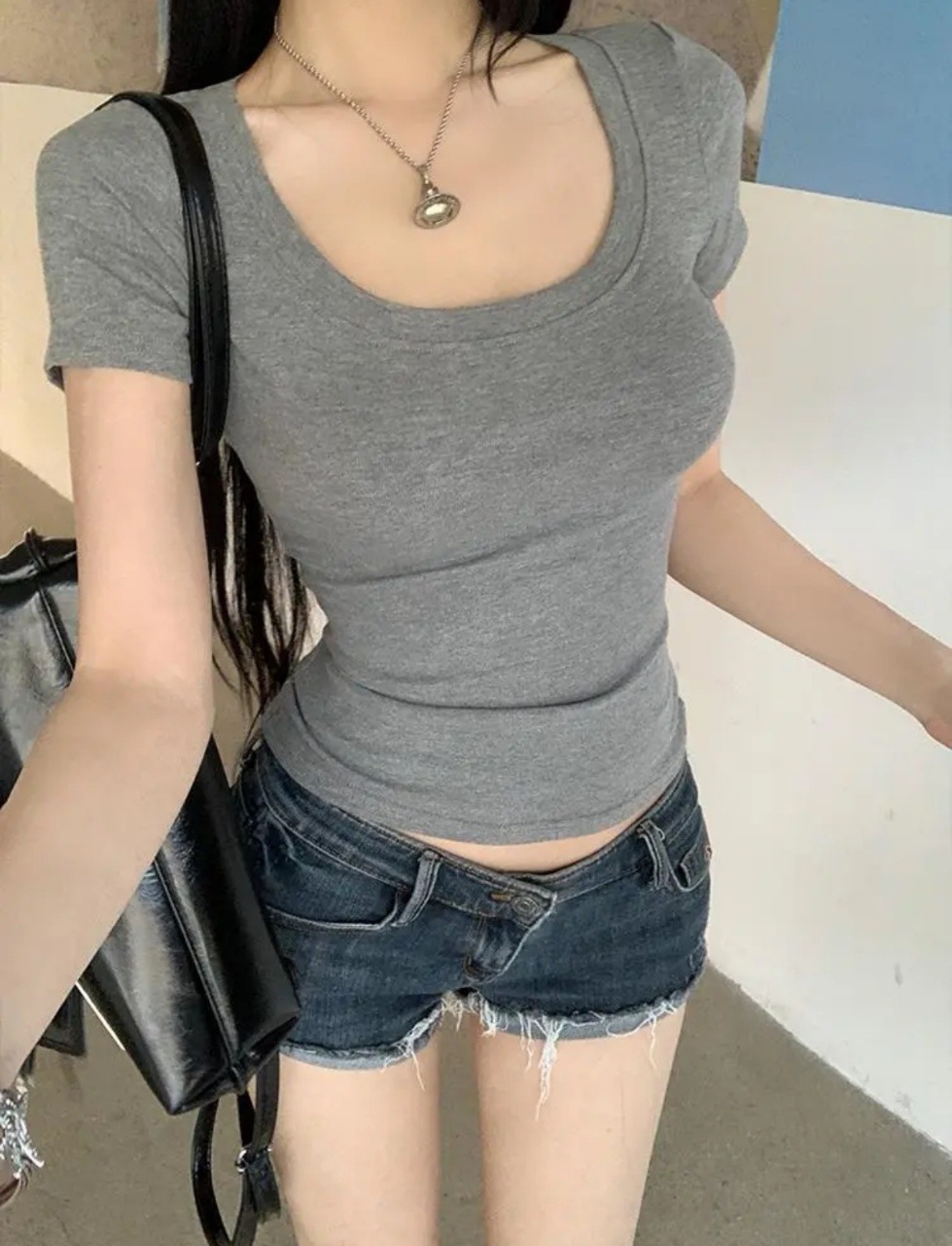 Gris