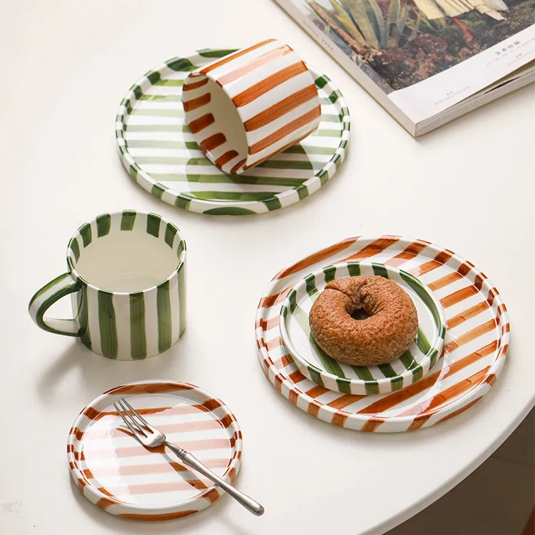 Скандинавская Ретро средневековая полоса карамельного цвета кофейная чашка блюдо для завтрака обеденная тарелка подарочный набор