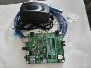 La herramienta de programación del quemador Megawin U1 MPC89 admite la operación fuera de línea - Product Image 4