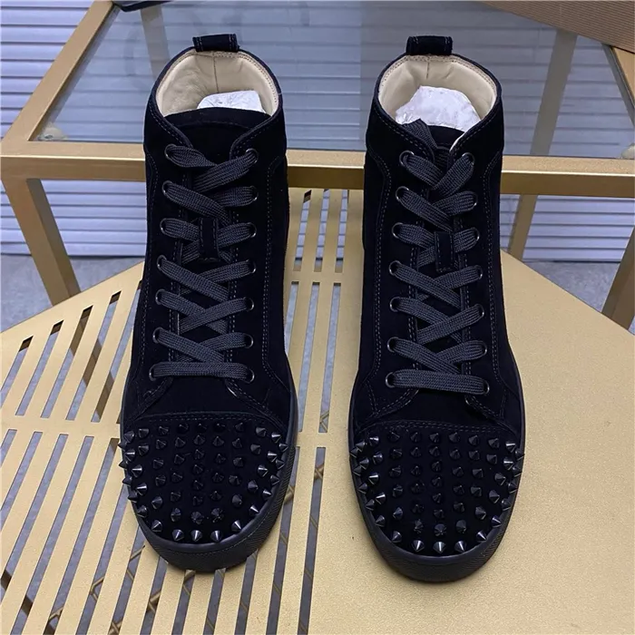 High Quality Fashion High Top Sneaker Rivet Red Bottom Lace Up Men's Women's Designers Sneakers Retro Casual Shoes Size 36-47