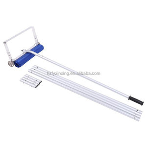 新兴太阳能电池板除雪工具，带20英尺可延伸杆屋顶除雪耙 - Product Image 1