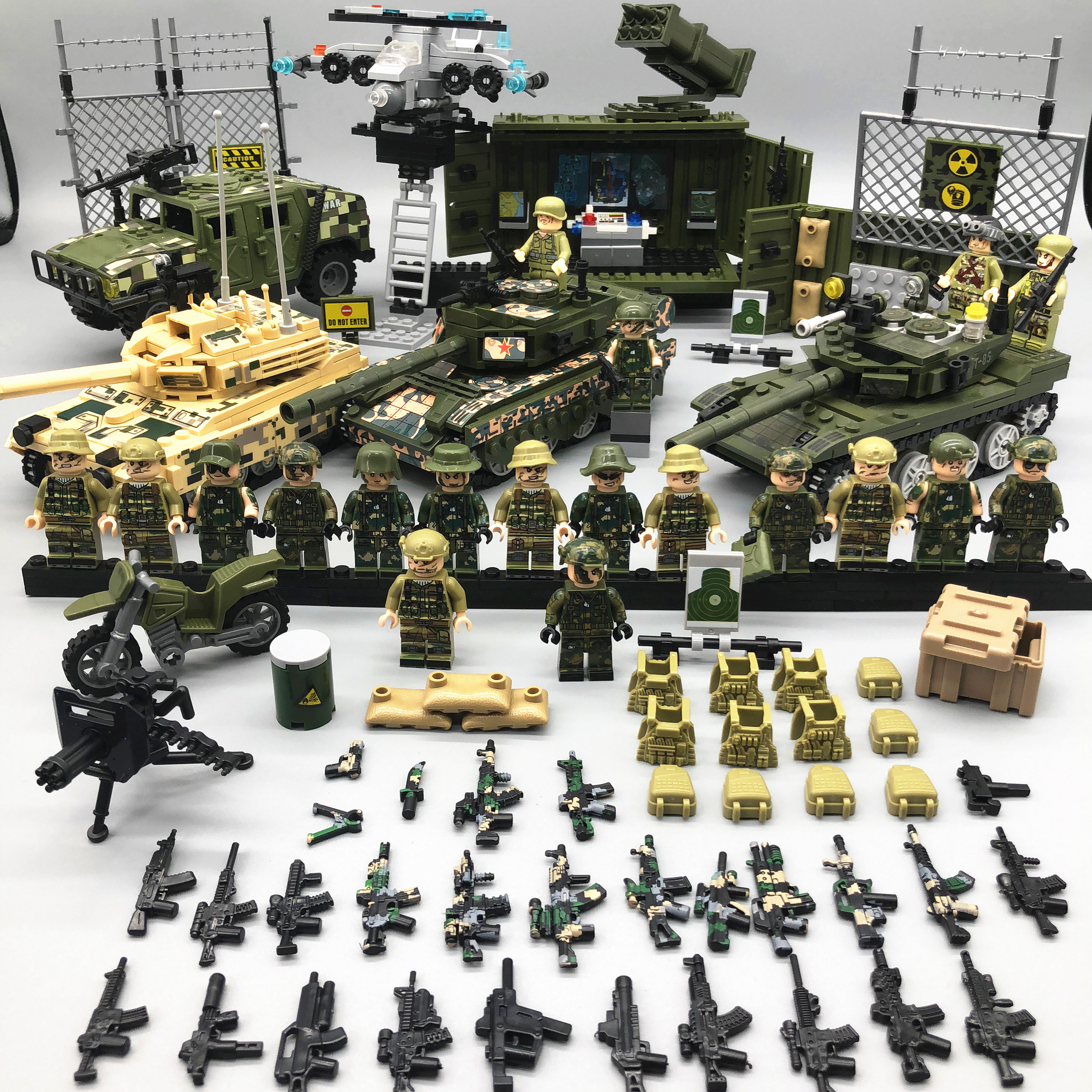 Centro de mando de avanzada de gama alta - 3 tanques - aeronaves - cohetes