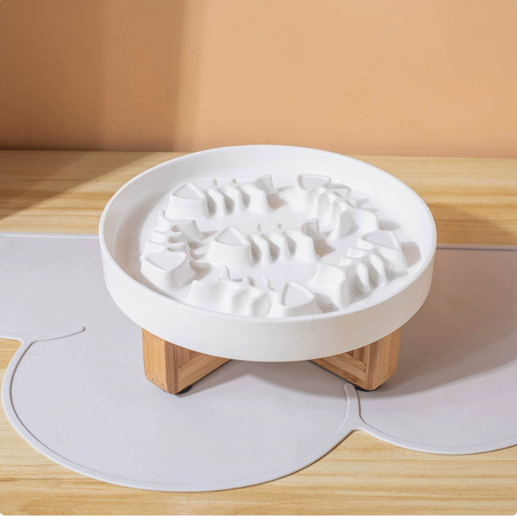 Fish Bone Slow Feeder + Wood Stand