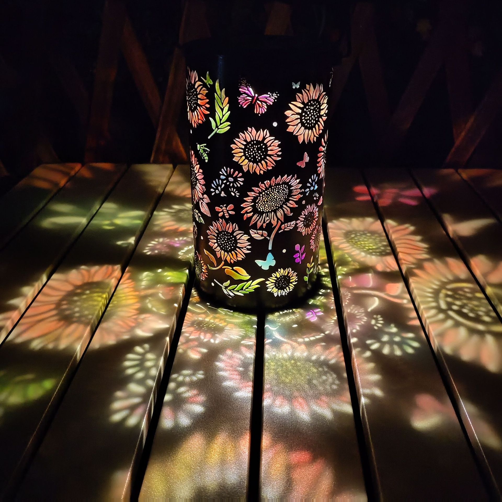 Sunflower lantern