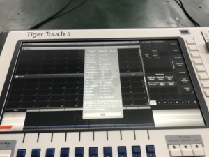 Tiger Touch II DMX поколения 2 V16 консоль освещения передовые Проекционные Огни контроллер - Product Image 2