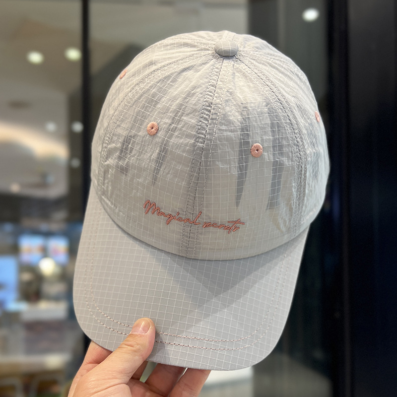 Plaid long letter baseball cap-grey