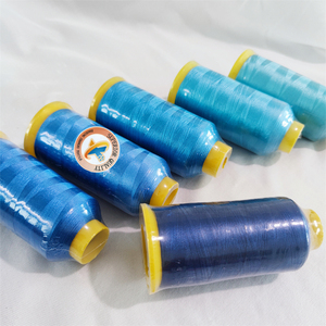 Changxu 108 120 <span class=keywords><strong>D</strong></span> 5000 M 135g üretici 50 stok 100 Polyester yüksek hızlı nakış ipek iplik ipliği makinesi