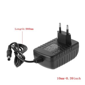 EU /USプラグ12.6V 2A 18650リチウム電池充電器DC 5.5MM x 2.1MMポータブル充電器一定電流電圧 - Product Image 2