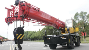 Grúa para terreno rugoso de 35m de longitud de pluma 40t SRC400T con sistema de distribución de flujo inteligente - Product Image 5