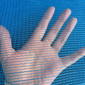 Rete ombreggiante di sicurezza per impalcature da costruzione in plastica verde con protezione anticaduta in HDPE blu - Product Image 4
