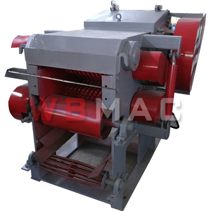 <strong>Tree</strong> Branches and Round <strong>Logs</strong> Are Broken and <strong>Processed</strong> Into Clean Pieces Using a Cutting <strong>Machine</strong> Factory Outlet Store - Product Image 4