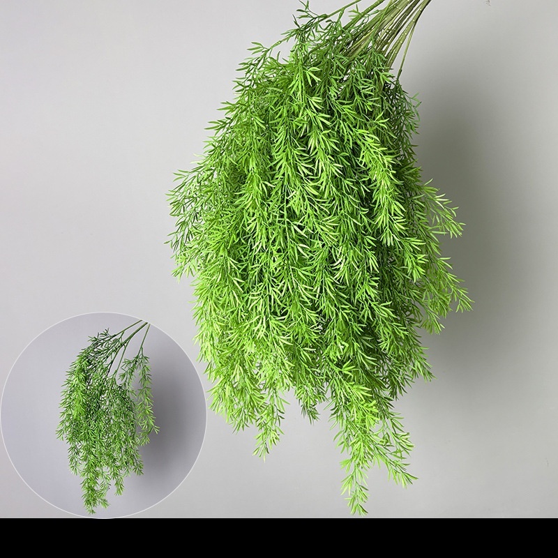Hair tip hanging long grass