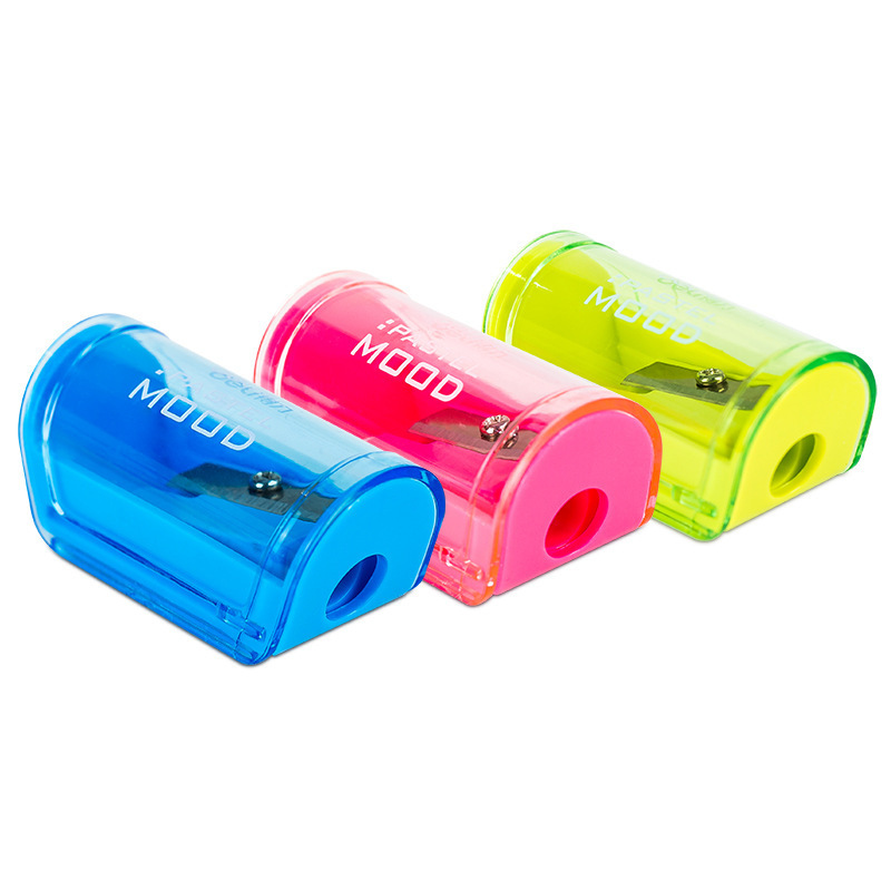 Trois couleurs au hasard (une)