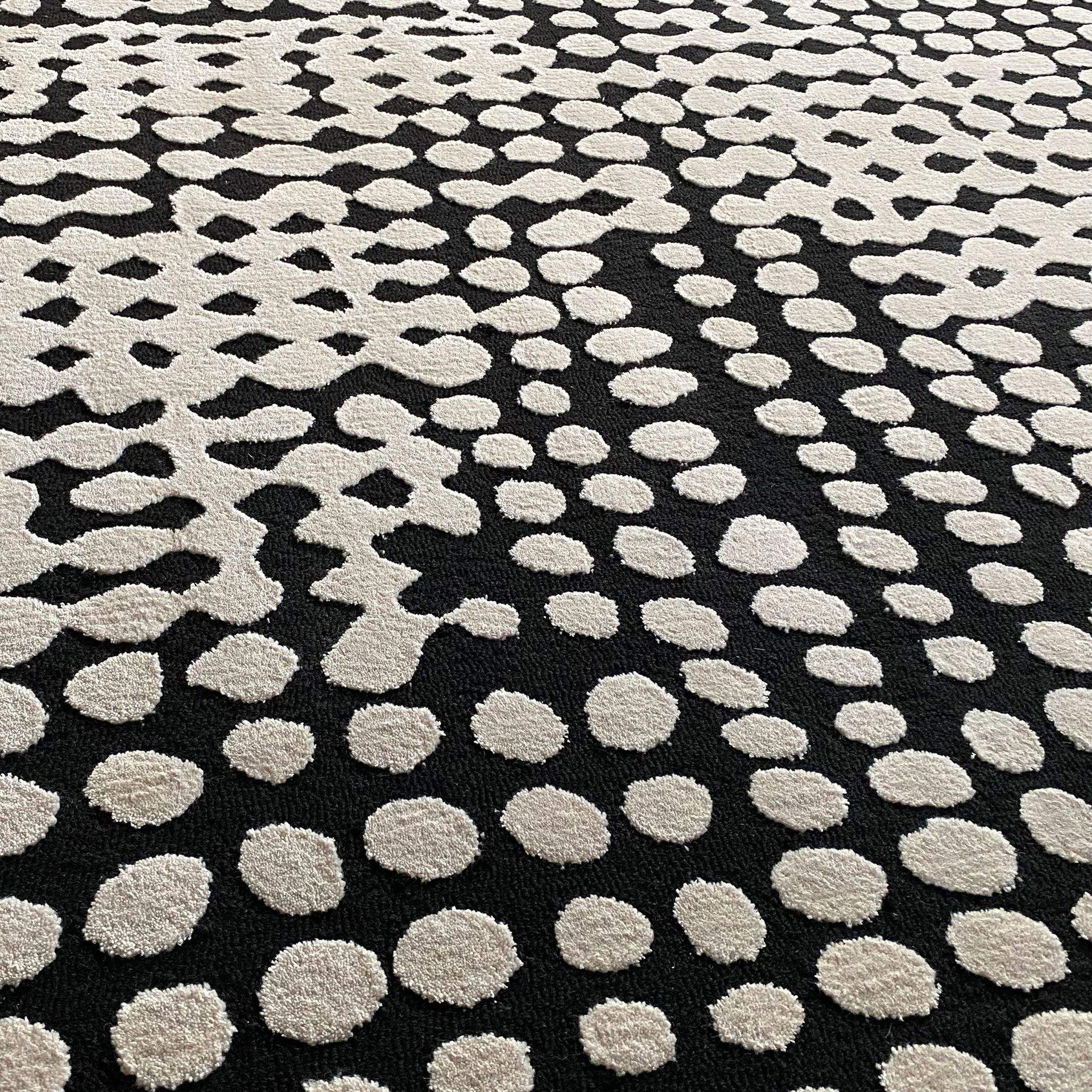 พรมม้วนขนแกะทำมือ