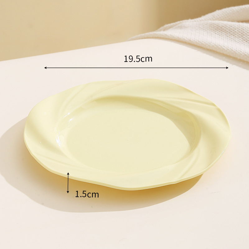 Assiette à pâtes - jaune clair
