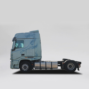 顶级重型卡车东风商用车，天龙旗舰GX，520马力，4*2牵引车