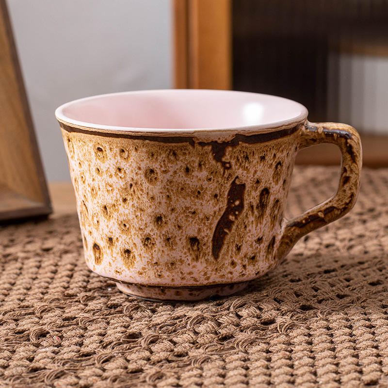 Tasse cuite au four à motif léopard rose, 400 ml