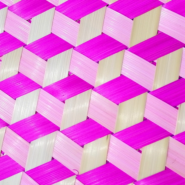 Three -dimensional red