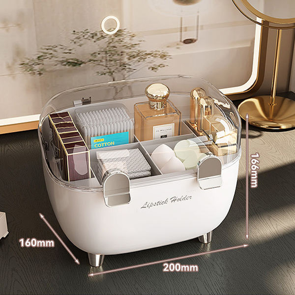 Boîte de rouge à lèvres argentée