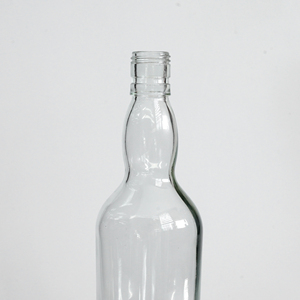 Customized Transparent Beer Glass Bottles with Various Capacities of 650ml 750ml <strong>1L</strong> Customized Large-size Beer Glass Bottles - Product Image 2