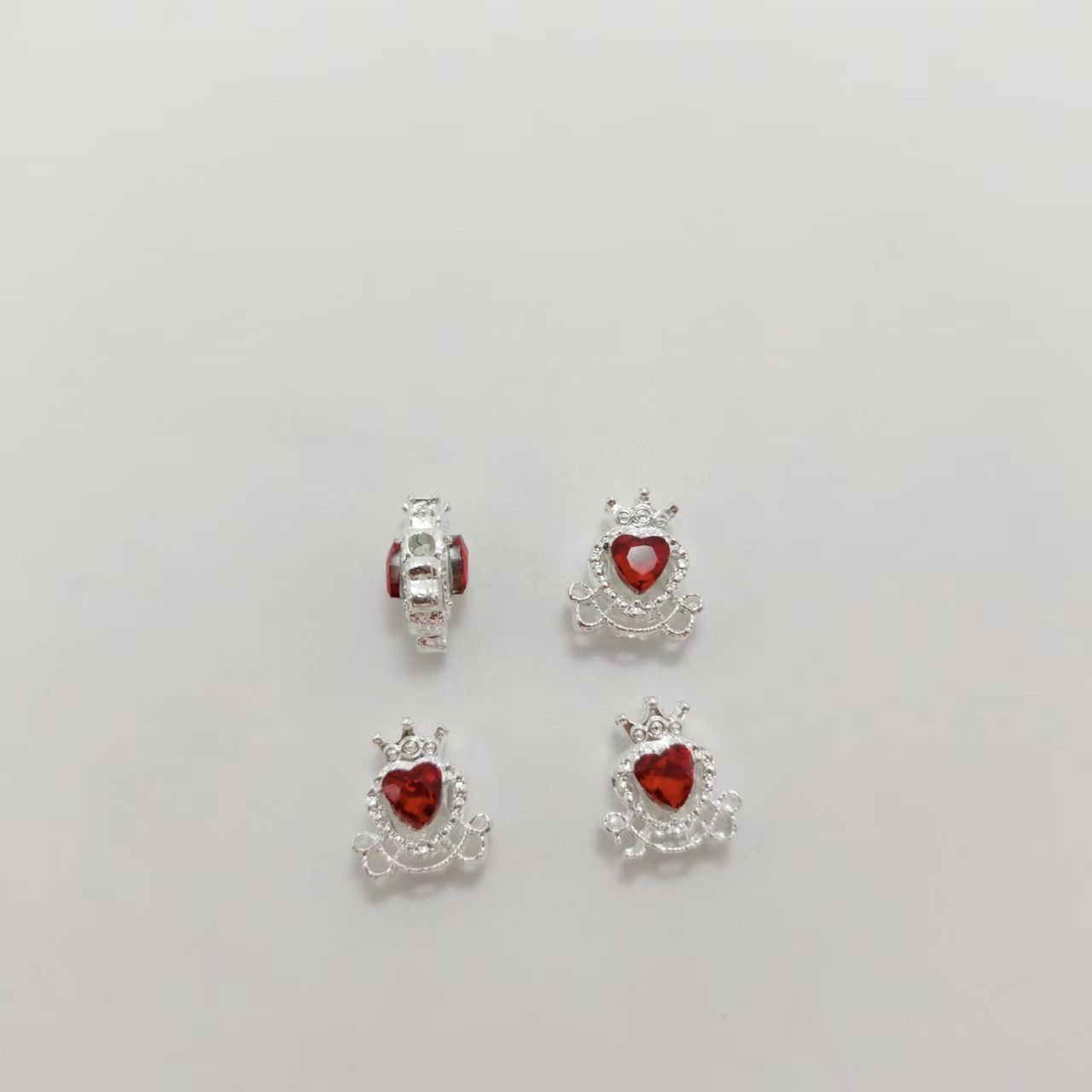 Silver-plated red diamonds
