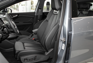 2024 Q4 e-tron 50 e-tron yaratıcısı gece sürümü hibrid EV MPV Sedan sol direksiyon otomatik manuel şanzıman arka - Product Image 6